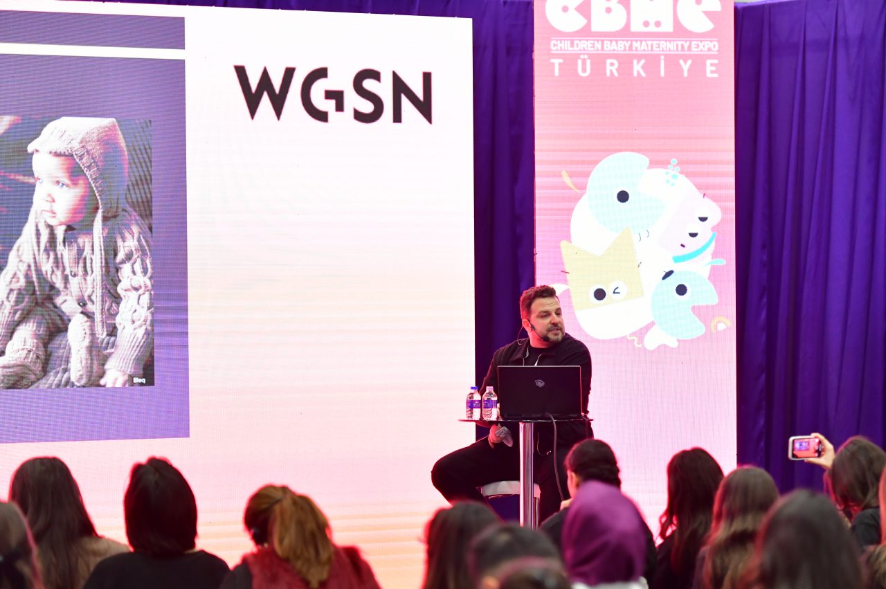 Audience seated facing the WGSN Trend Seminar at CBME Türkiye.